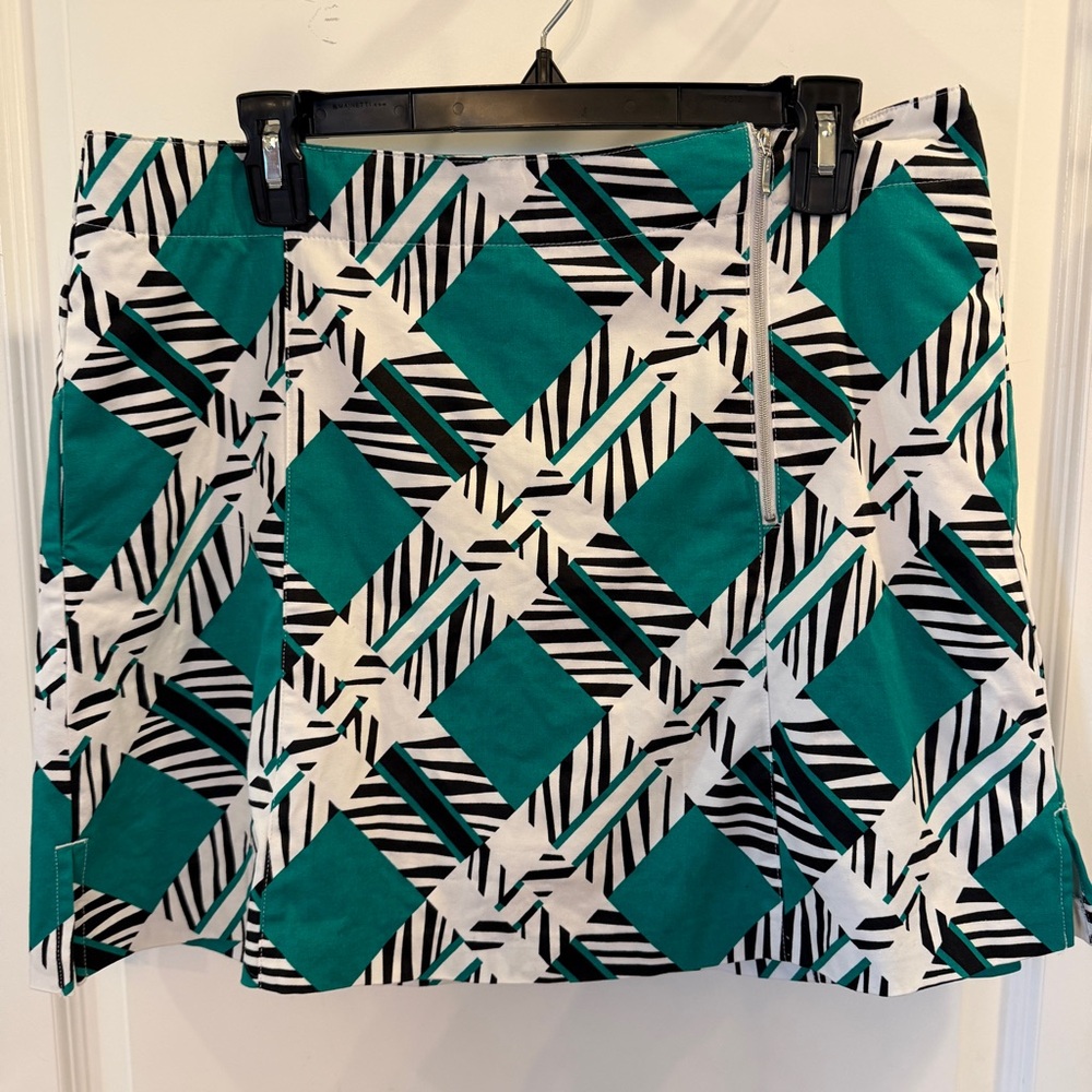 Lady Hagen Golf NWT Geometric Print Skort